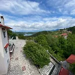 Alojamento de Acomodação e Pequeno-almoço Nefeles 3*