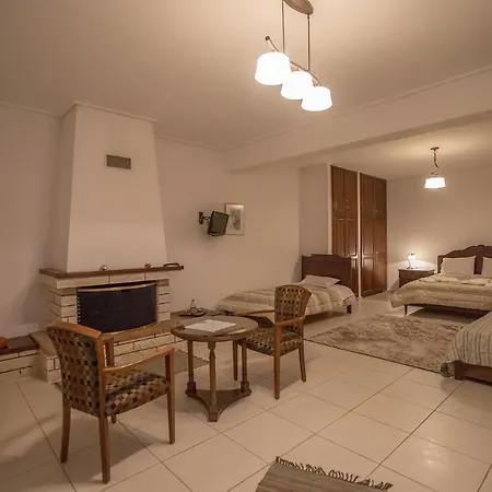 Nefeles לינה וארוחת בוקר