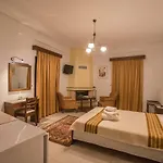 فندق مبيت وإفطار Nefeles نيوكوريون