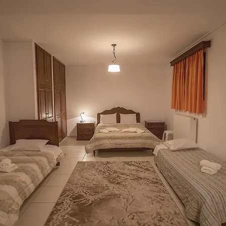 Nefeles Bed & Breakfast 3*